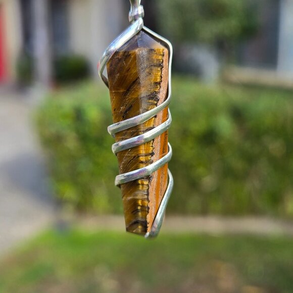 Tiger's Eye Crystal Point Wire Wrapped Pendant - Picture 3 of 5